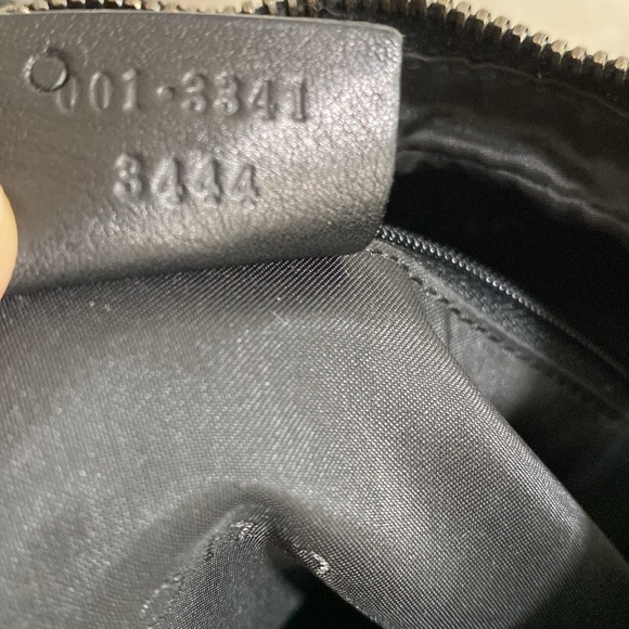 GUCCI Vintage All Leather Shoulder Bag 💯 Authentic “With “G” Clasps EUC - Picture 4 of 17